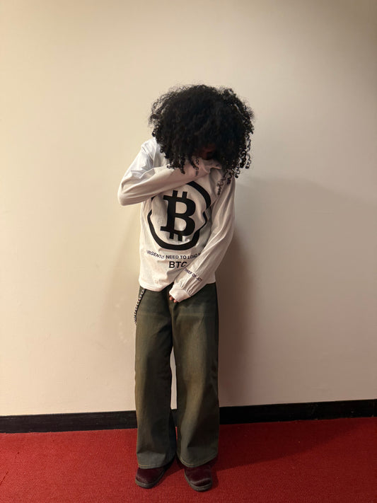 URGENTLY NEED TO LOAD MY BTC LONGSLEEVE